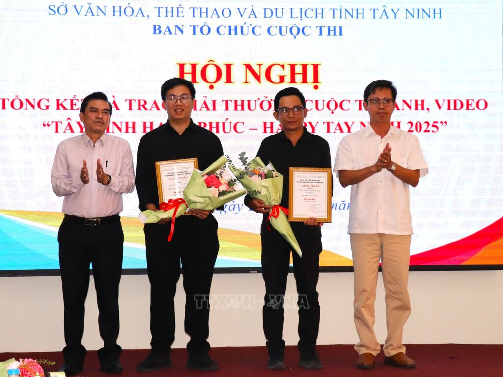 Tây Ninh hạnh phúc qua góc nhìn nghệ sĩ